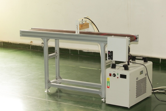 어떤 VOC 방출도 구하지 못하는 시스템 AC220V 에너지를 치료하는 395nm 365nm UV 컨베이어