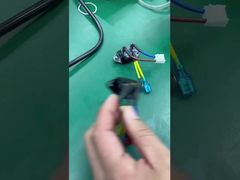 미니 방수 LED 자외선 손전등 수동 42mm × 42mm × 113mm 크기